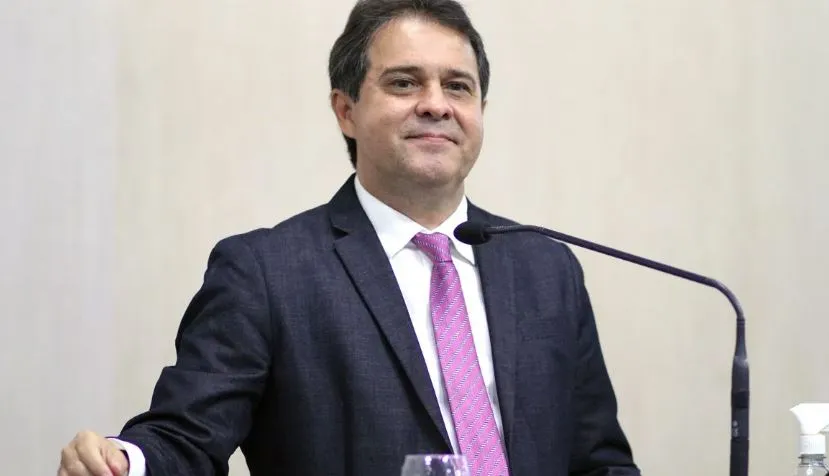 Imagem ilustrativa da imagem Evandro Leitão é eleito prefeito de Fortaleza