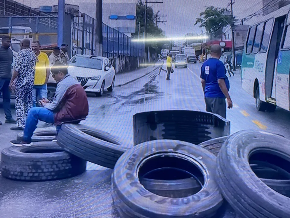 Os trabalhadores exigem que as pendências sejam resolvidas de imediato