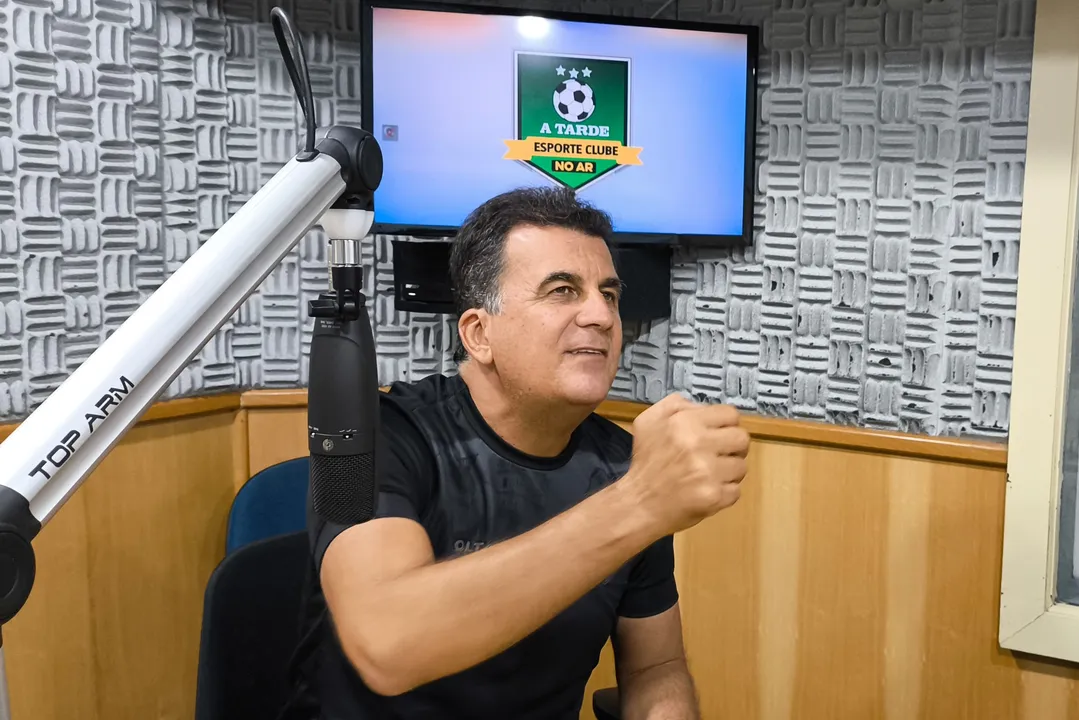 Fábio Mota em entrevista na Rádio A TARDE FM