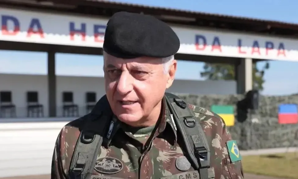 General foi ventilado para chefiar o Exército