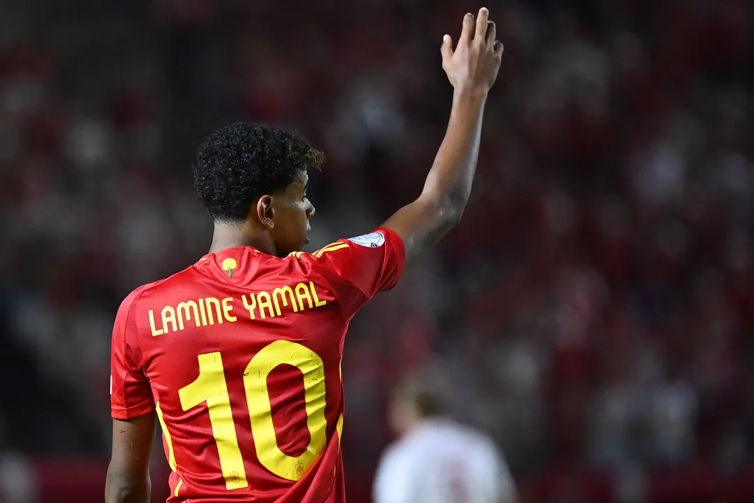 Spain's forward #10 Lamine Yamal gestures during the UEFA Nations League, league A group 4 football match between Spain and Denmark at Nueva Condomina stadium in Murcia, on October 12, 2024. (Photo by JOSE JORDAN / AFP)