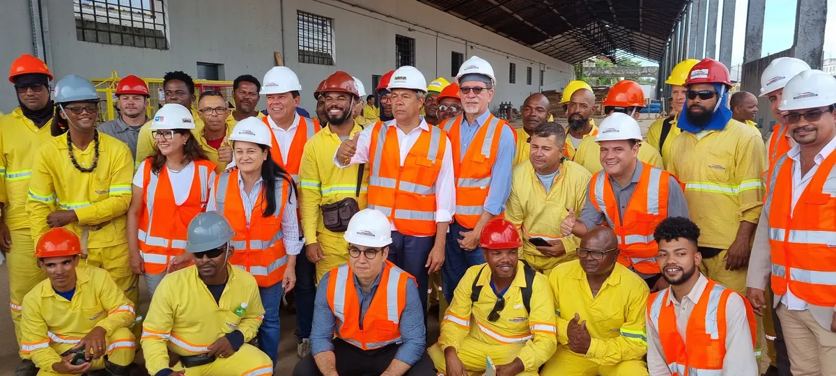 Jerônimo Rodrigues e sua equipe fizeram uma vistoria nas obras do VLT nesta segunda-feira, 16.