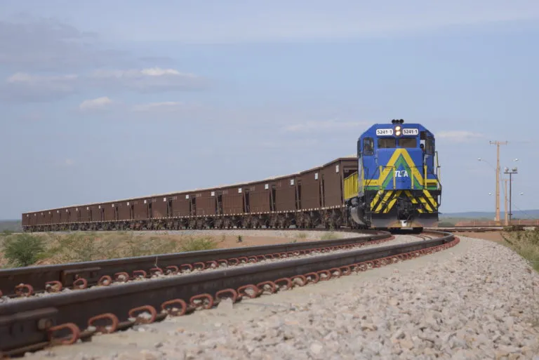 Trem da Ferrovia Transnordestina