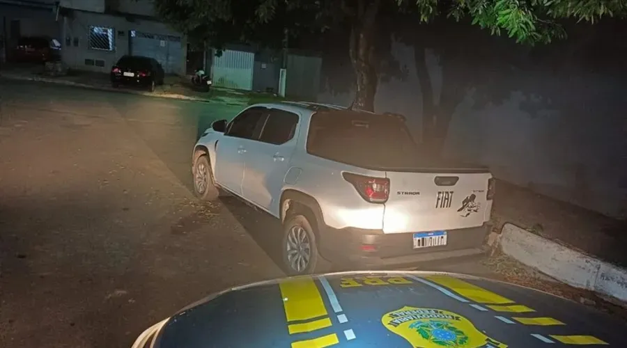 Carro foi apreendido na cidade de Eunápolis