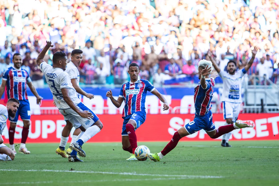 Duelo entre Bahia e Jequié pelo Baianão