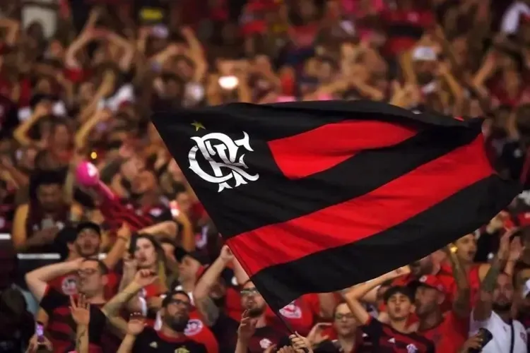 Jogador do Flamengo é suspeito de manipulação em jogo do Brasileirão