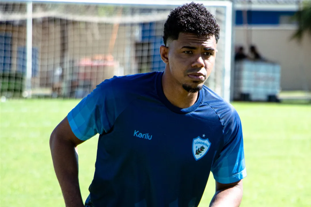 Marco Antônio em treino do Londrina