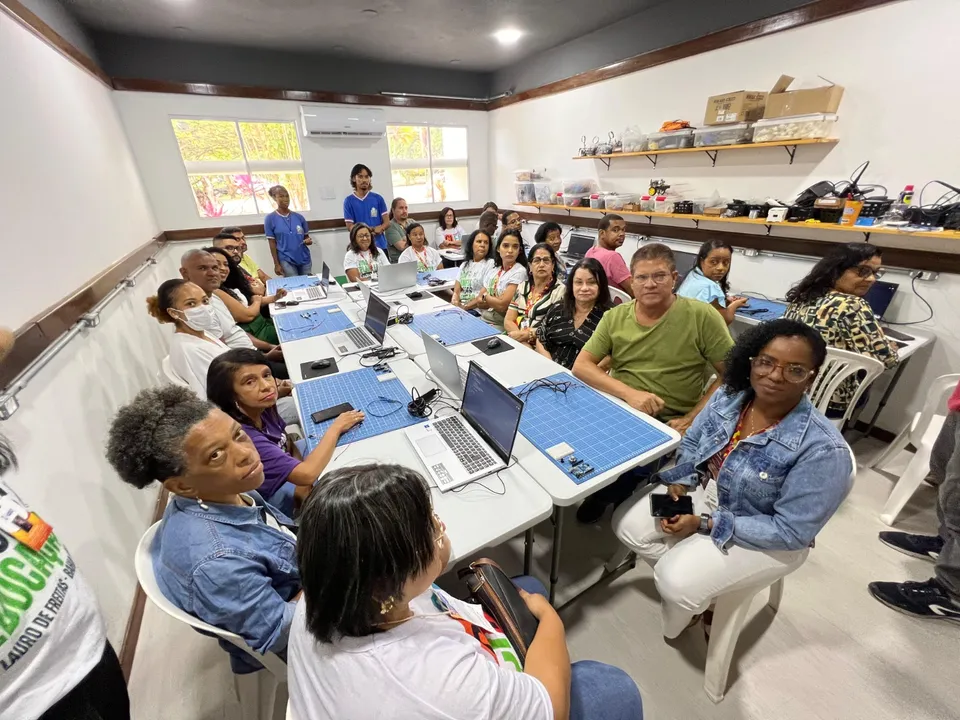 Espaço maker é localizado dentro do Instituto Anísio Teixeira