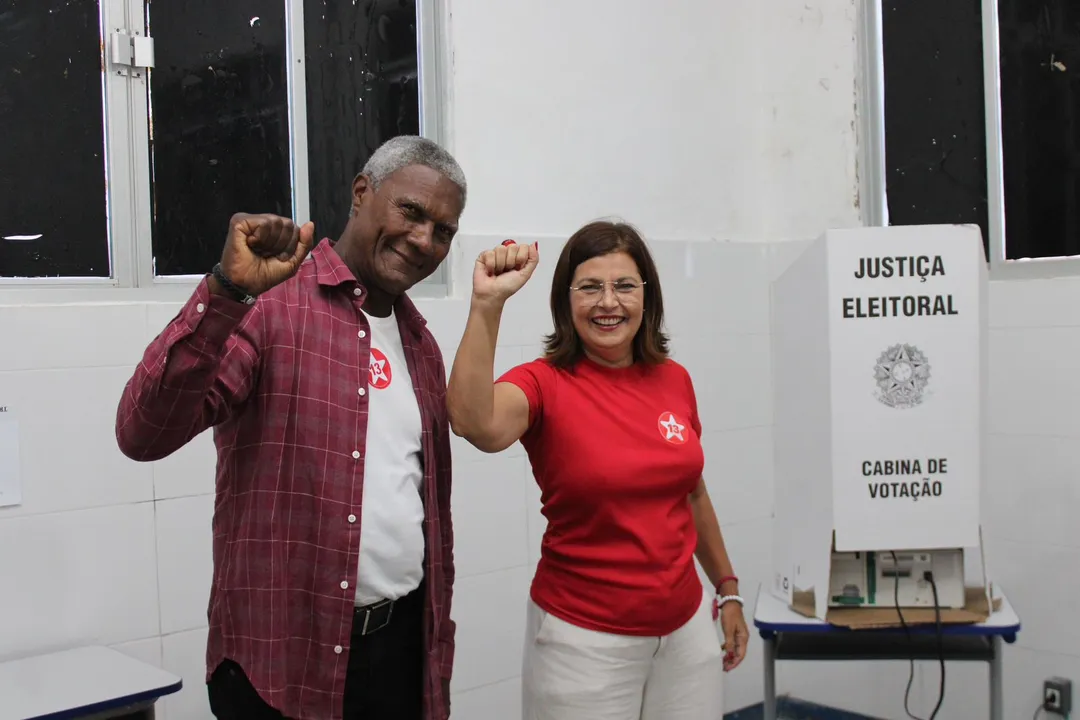 No final da tarde, Adélia e Augustão vão se reunir com apoiadores para acompanhar a apuração dos votos e o resultado das Eleições 2024