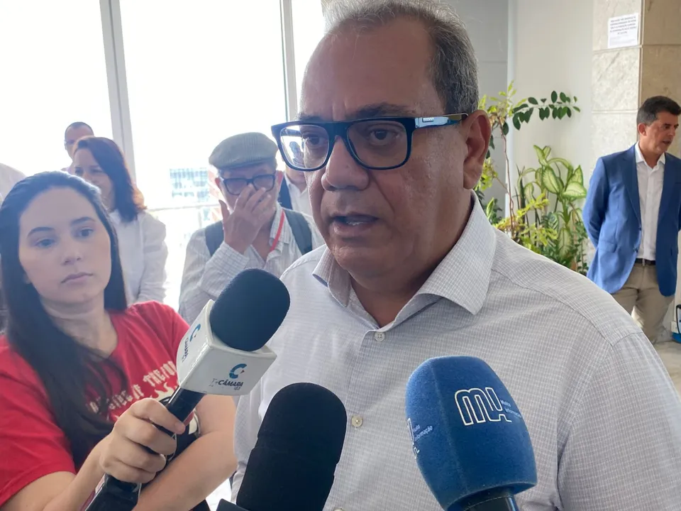 Muniz anunciou a devoluação de R$ 20 milhões à prefeitura de Salvador