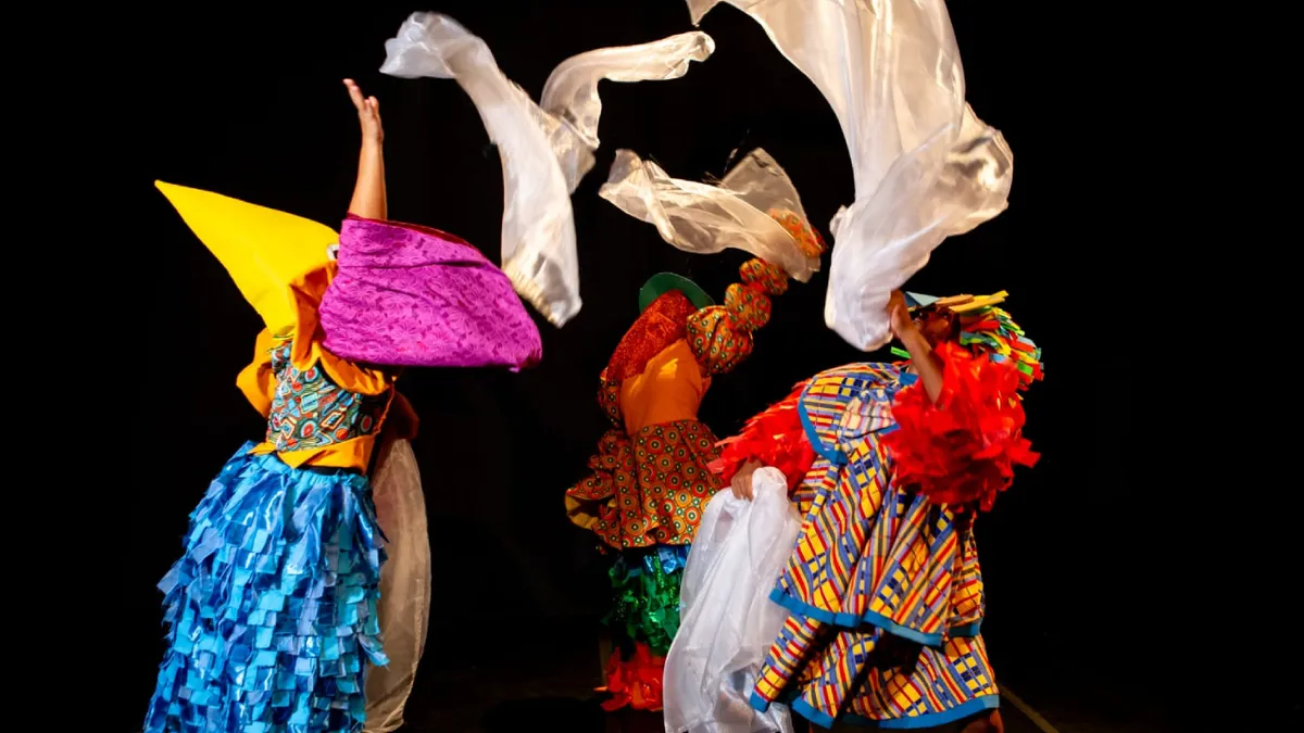 Espetáculo cênico musical de dança “INFINITO” estreia na Sala do Coro do Teatro Castro Alves