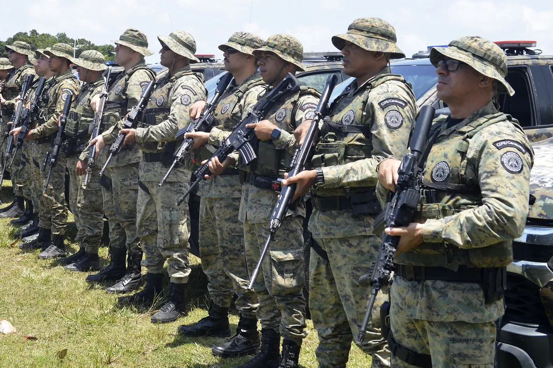 A ação, coordenada pelas Unidades Especializadas da PM, incluindo as "Caatingas", busca ampliar, por tempo indeterminado, a repressão a facções