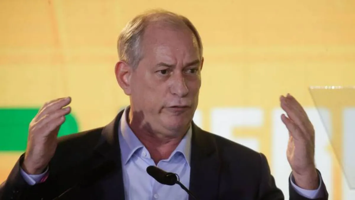 Figueiredo nega 'convite' para saída de Ciro