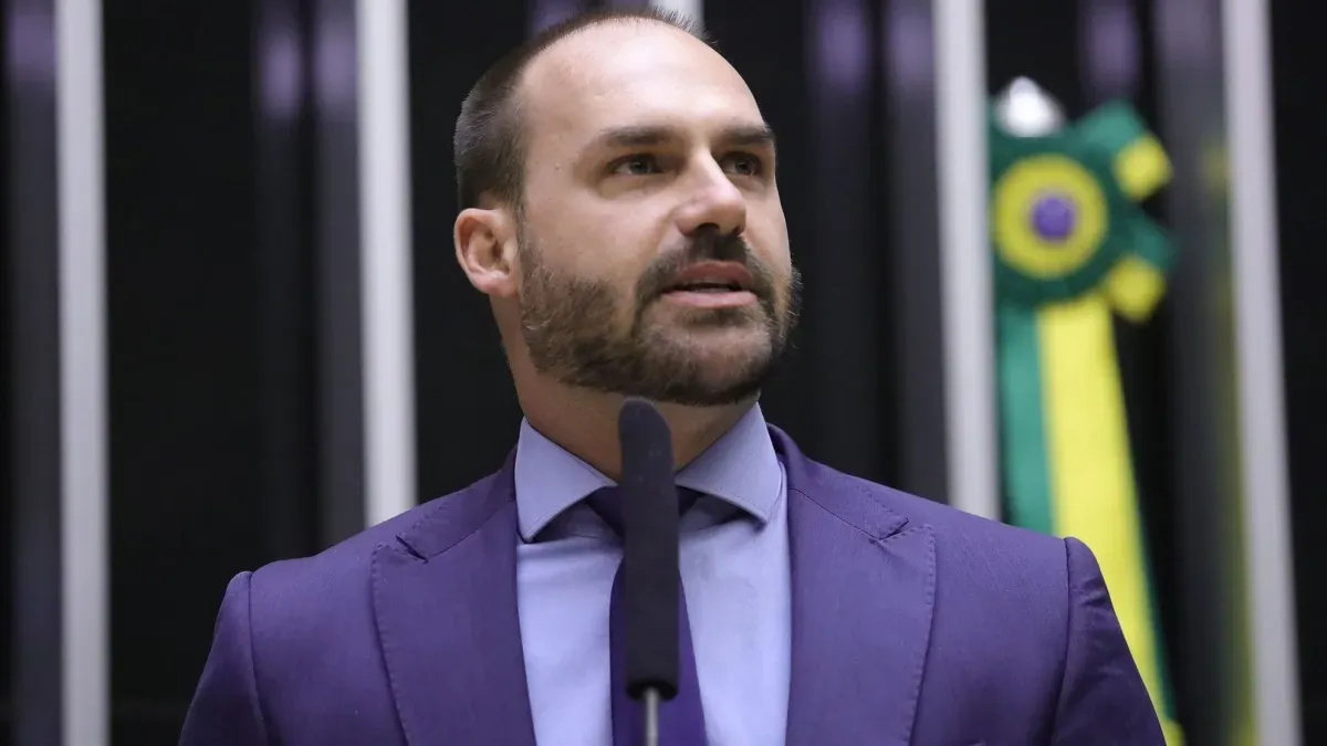 Eduardo Bolsonaro vira opção para o Planalto