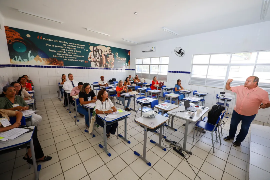 Programa itinerante Educação é da Nossa Conta – Na Estrada