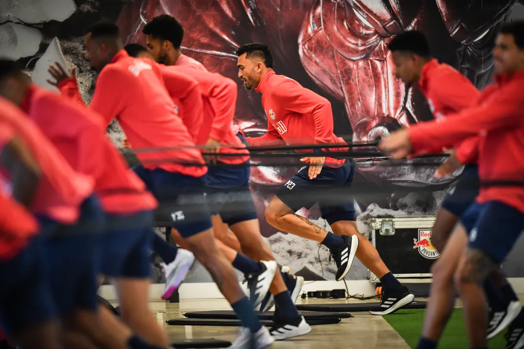 Elenco do RB Bragantino durante a preparação para enfrentar o Vitória