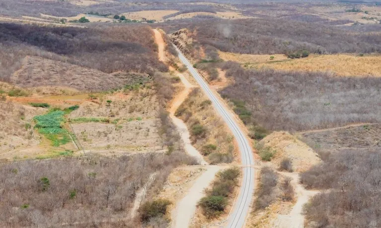 Ferrovia tem investimento total de R$ 7,9 bilhões e está com execução da obra em 63%