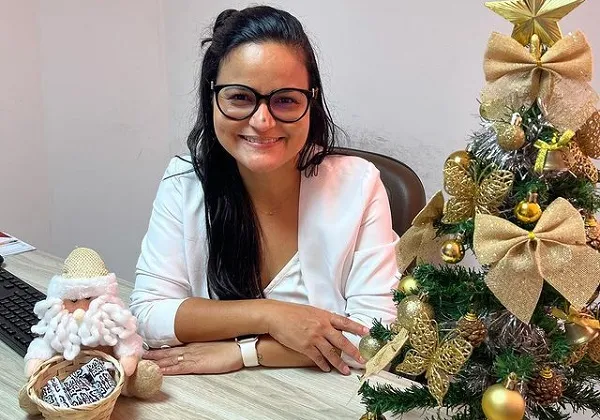 Débora Régis, foi eleita prefeita de Lauro de Freitas