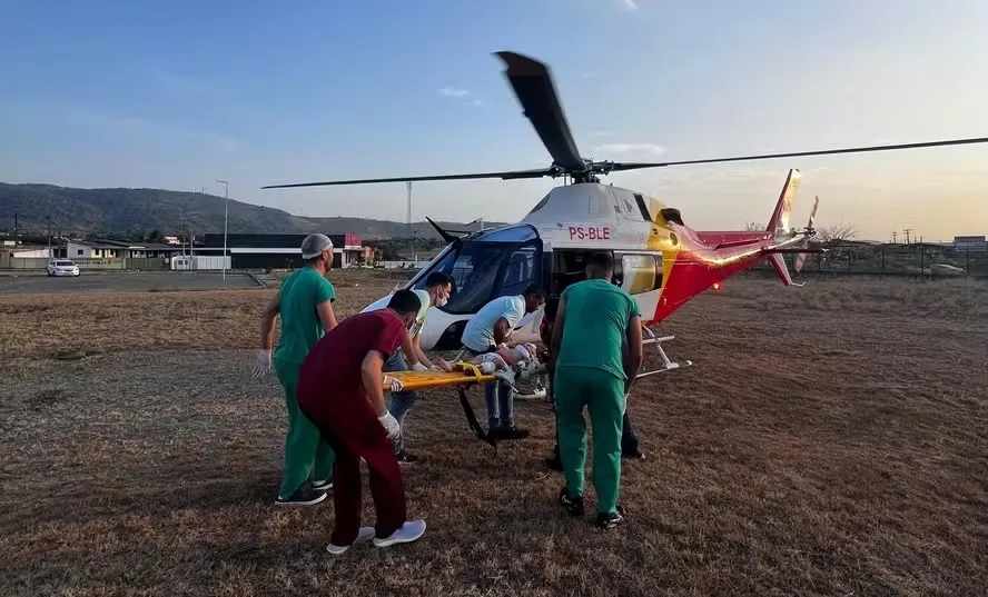 20 pessoas ficaram feridas e estão internadas estão no Hospital Regional da Mata e no Hospital Geral do Estado