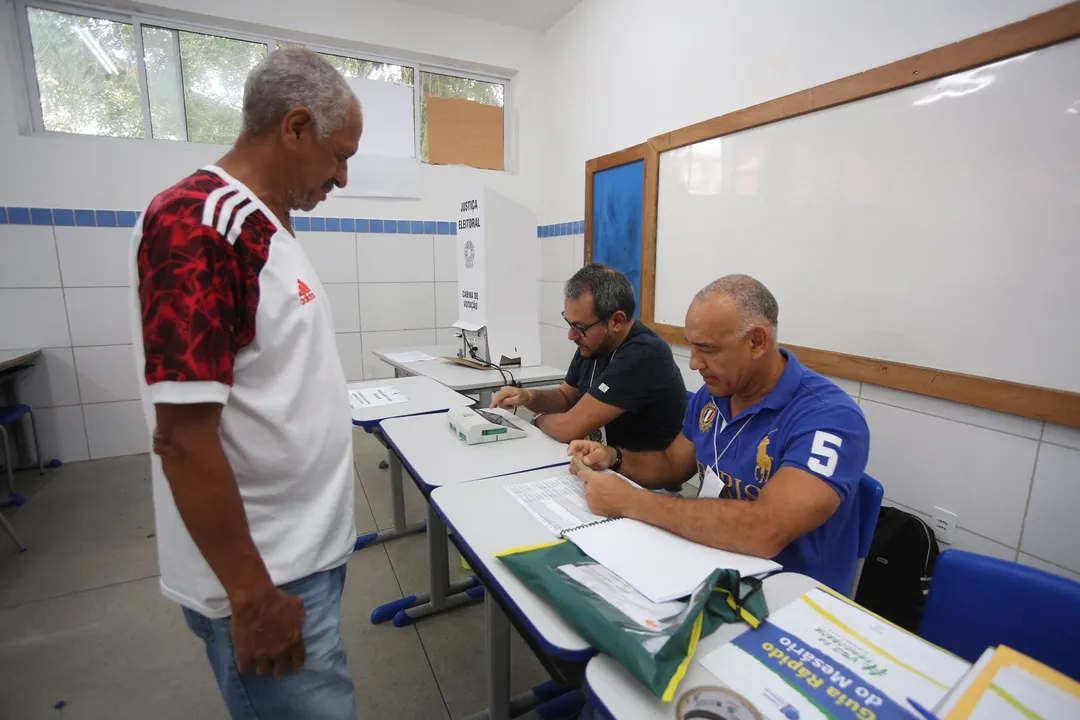 TRE-BA substitui seis urnas na Bahia durante as Eleições 2024