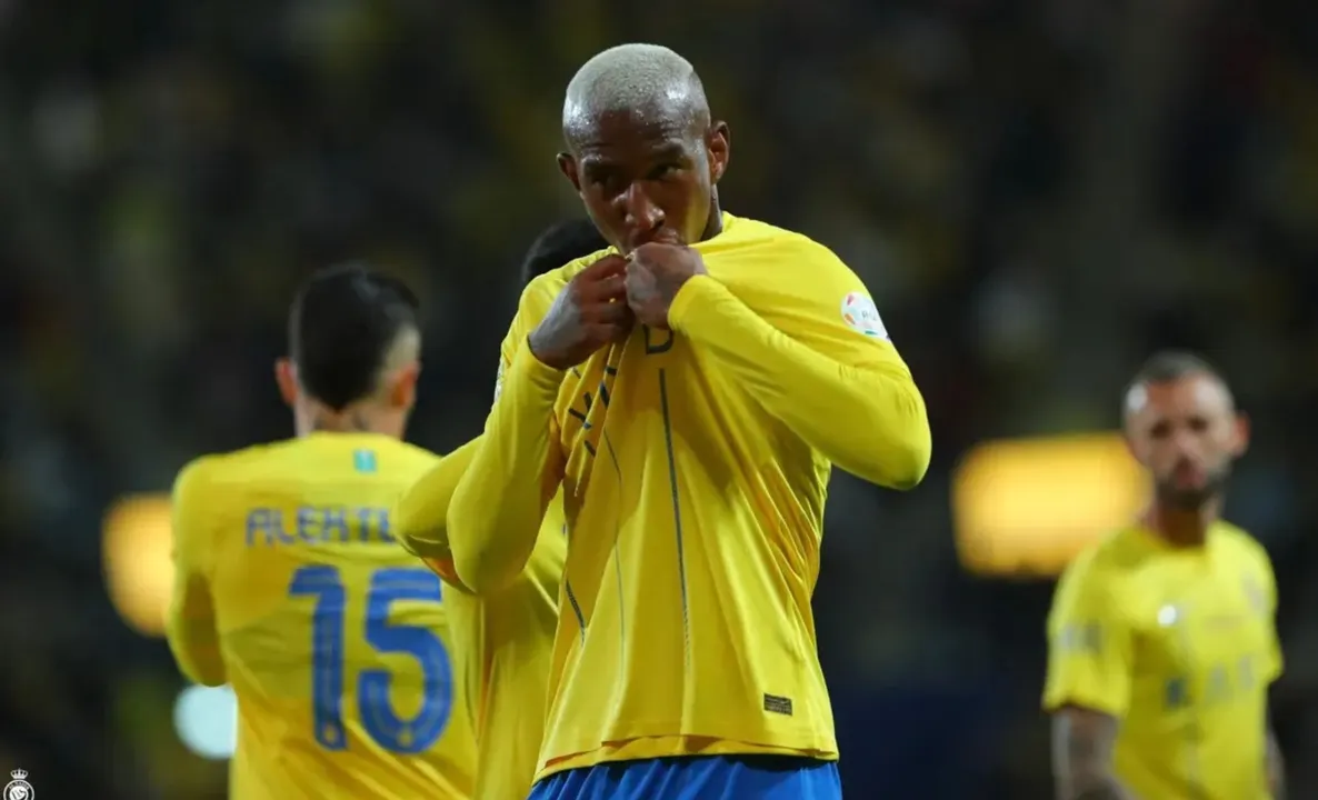 Talisca comemorando gol pelo Al-Nassr