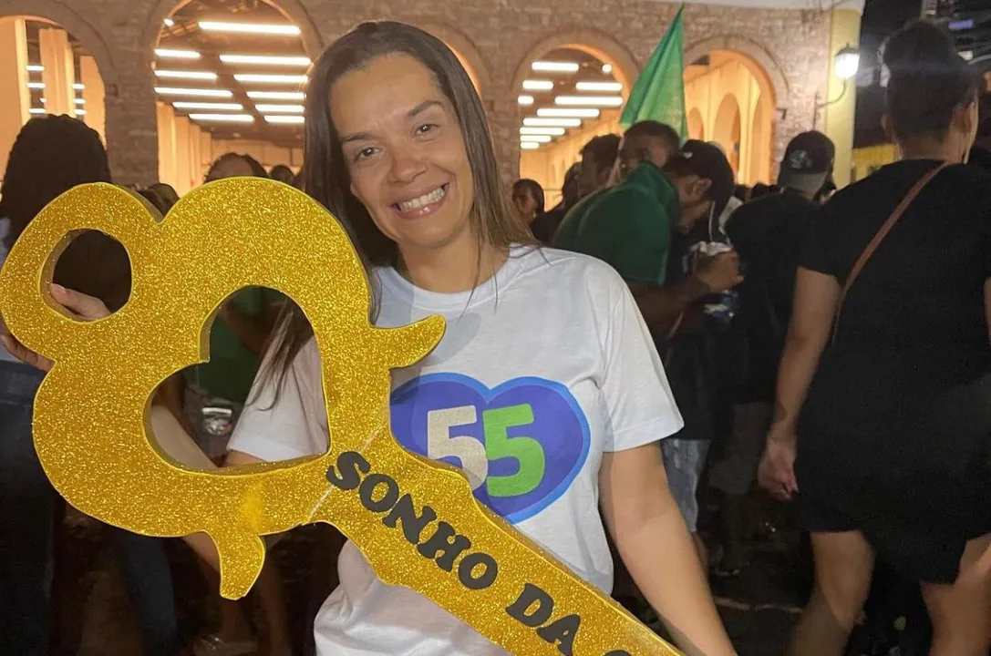 Vanessa Senna foi reeleita prefeita