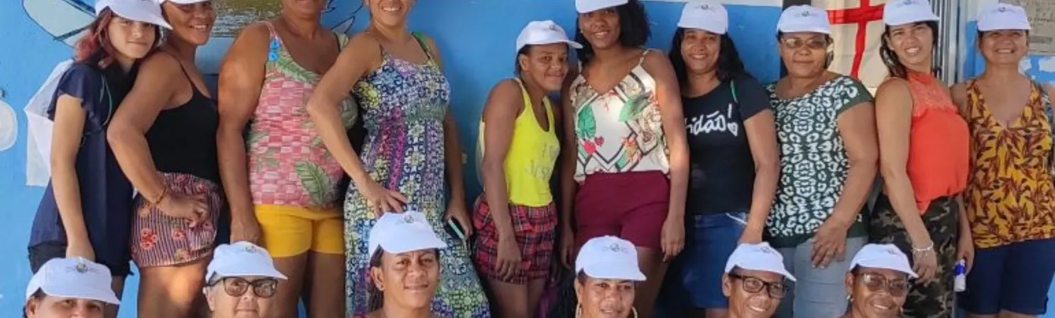 Marisqueiras da colônia de pescadores da Ilha de Bom Jesus dos Passos