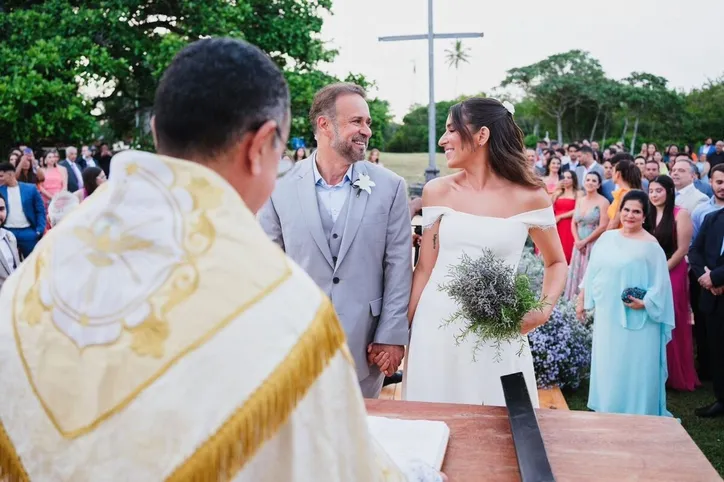 Michel Reis e Anna Cajueiro