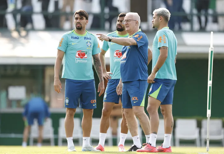 Seleção Brasileira treina na Academia do Palmeiras