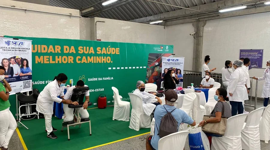 Estação Pirajá promove ação de orientação sobre câncer de mama