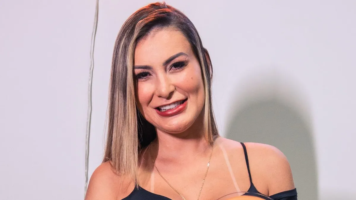 Andressa Urach revelou faturamento em um ano