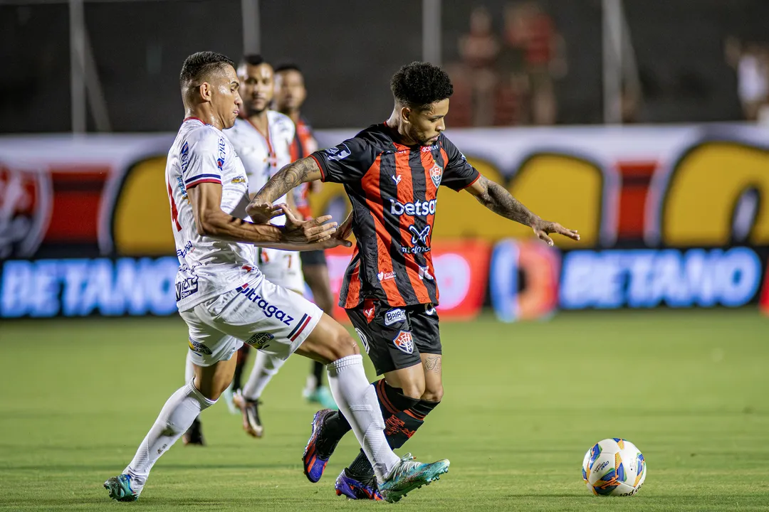 Duelo entre Vitória e Atlético