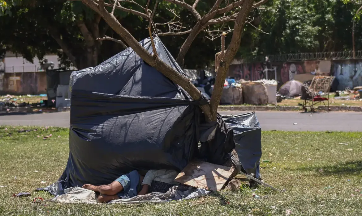 Imagem ilustrativa da imagem Aumenta em 25% o número de pessoas em situação de rua no país