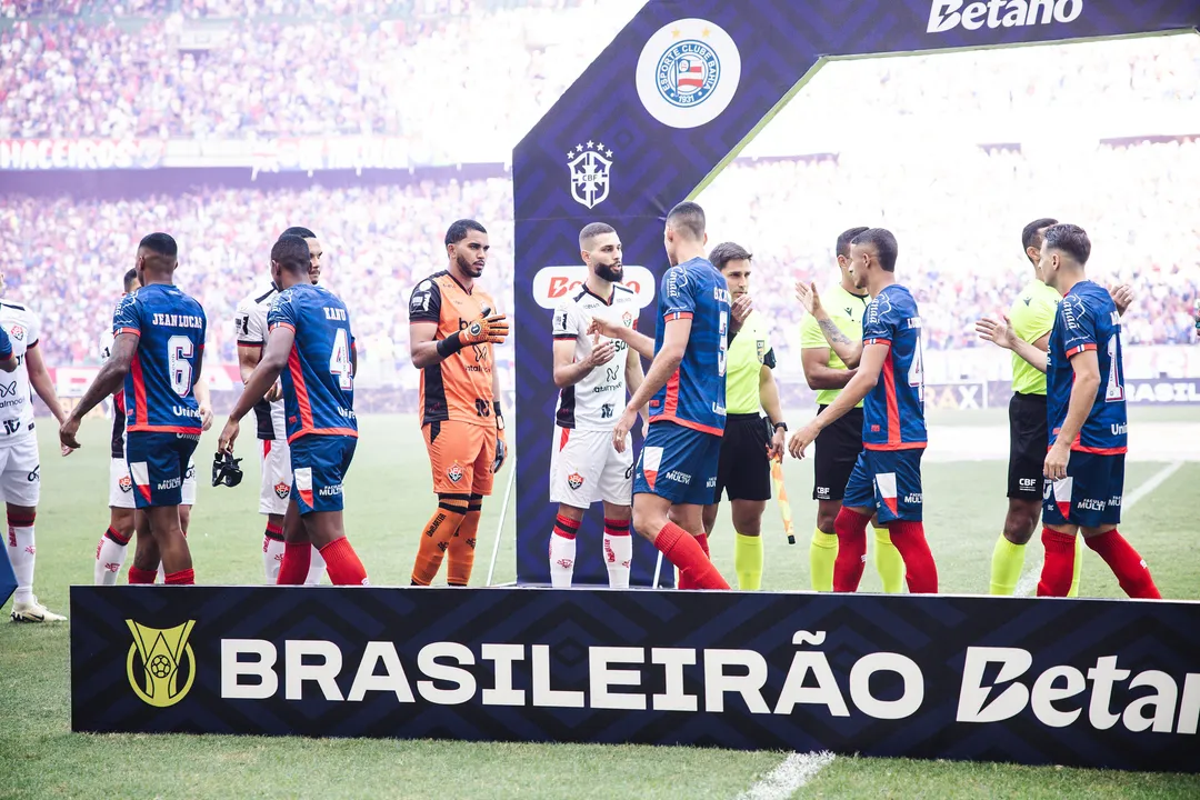 Equipes chegam ao clássico com novas peças