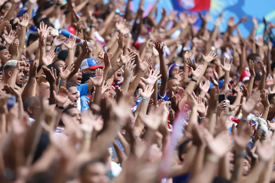 Torcidas durante clássico Ba-Vi