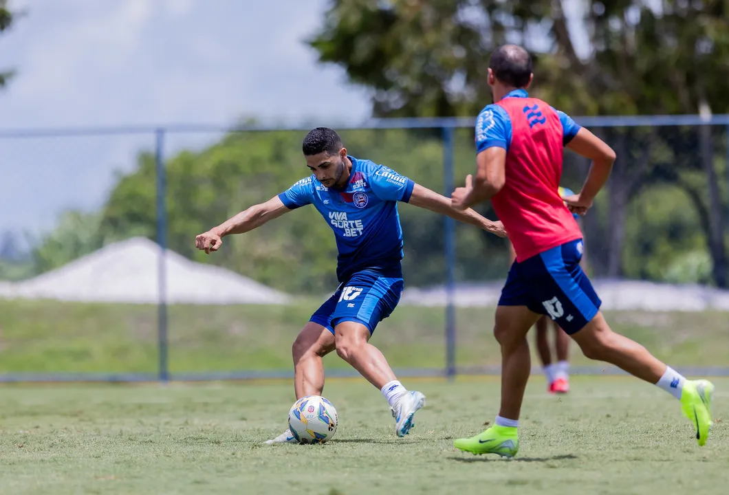 Rogério Ceni relacionou 23 atletas para o jogo contra o Jacuipense