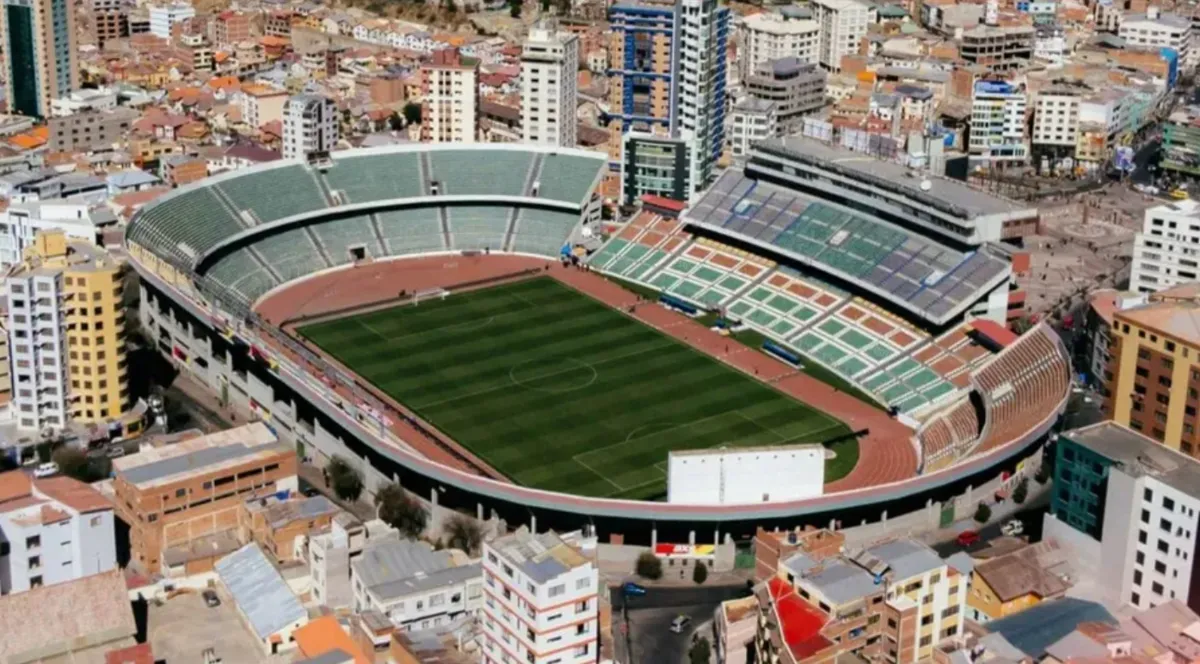 Estádio Hernando Siles recebe The Strongest x Bahia na noite desta terça-feira