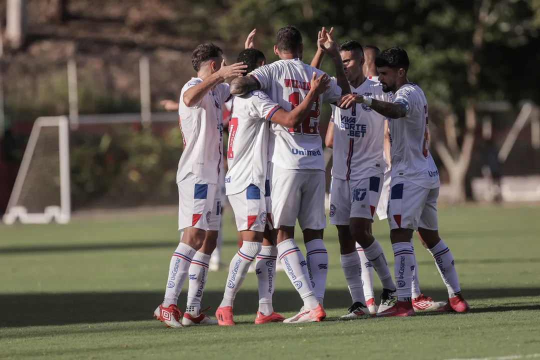 Jogadores do Bahia comemorando