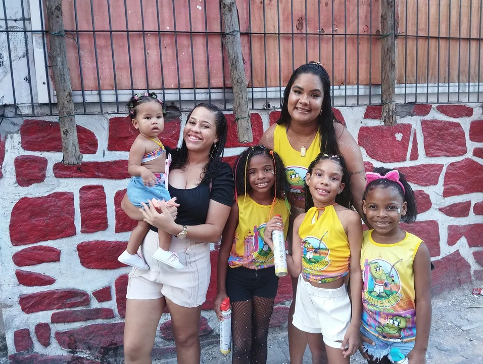 Famílias inteiras curtiram a festa