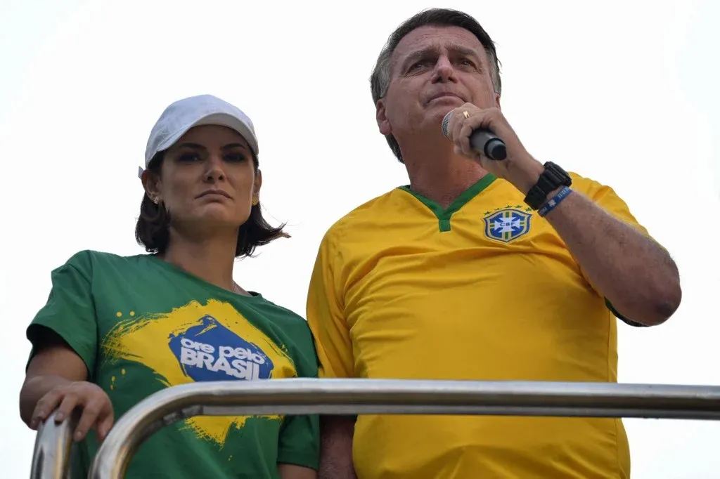 Bolsonaro quer Casa Civil em eventual governo de Michelle