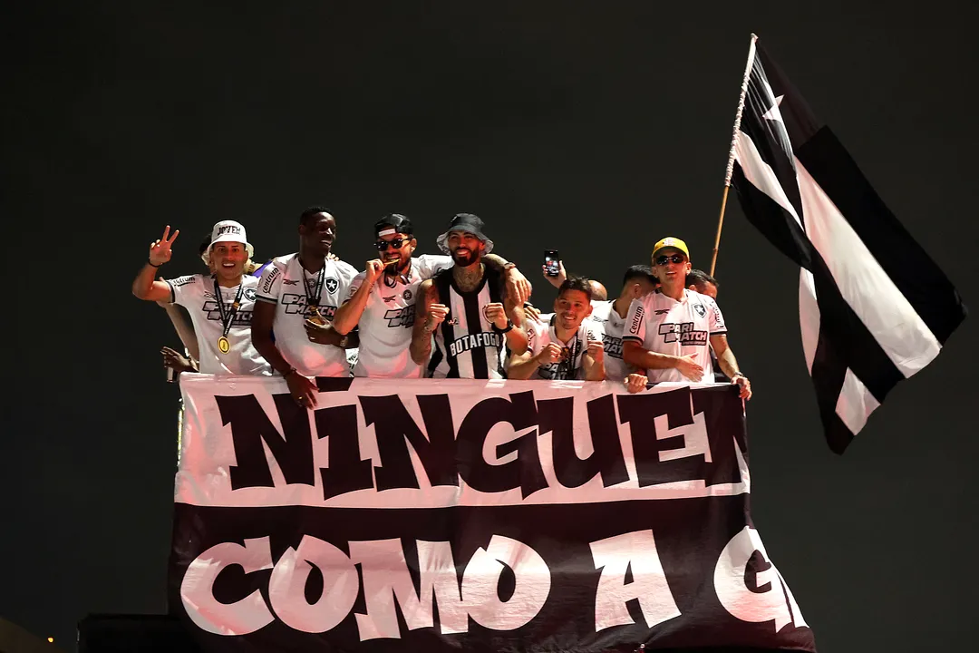 Jogadores do Botafogo comemorando