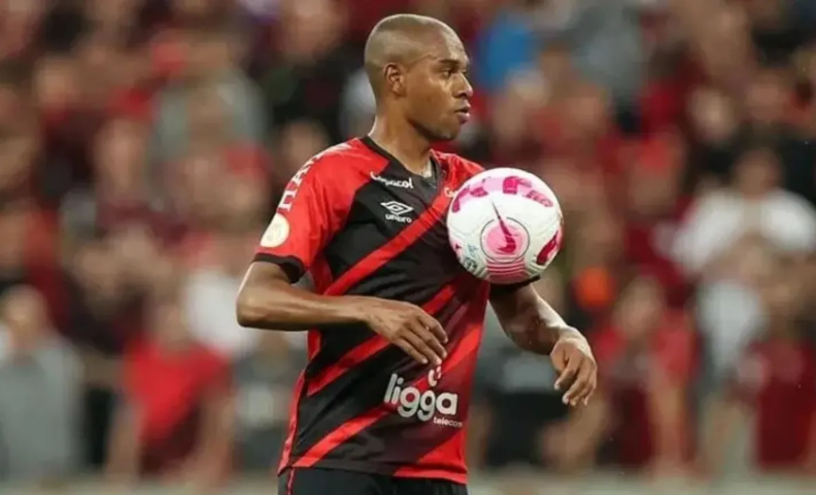 Fernandinho não vai permanecer no Athletico para a próxima temporada