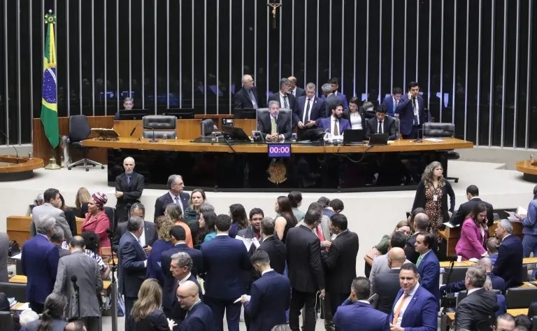 Pesquisa analisou dados oficiais do IBGE para o quarto trimestre de 2024