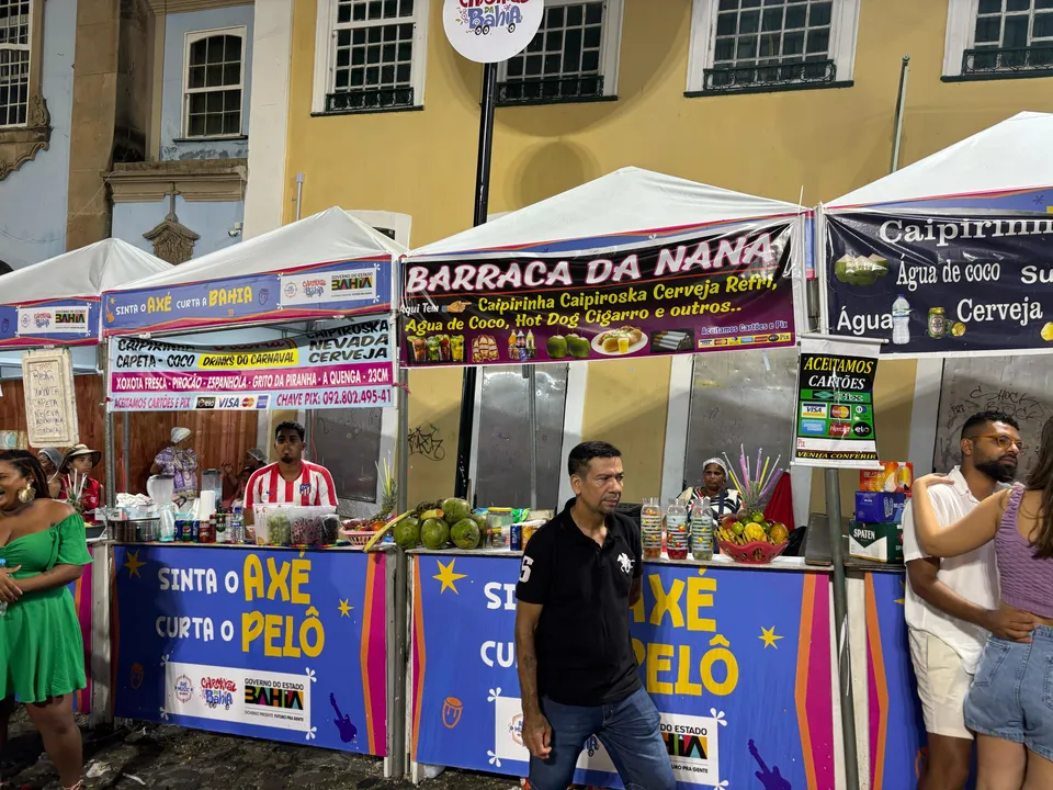 Apesar das diferenças entre as festas, o fato é que ambas desempenham um papel essencial para a economia