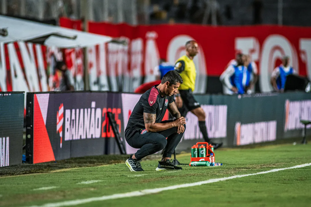 Thiago Carpini concedeu entrevista coletiva após o jogo