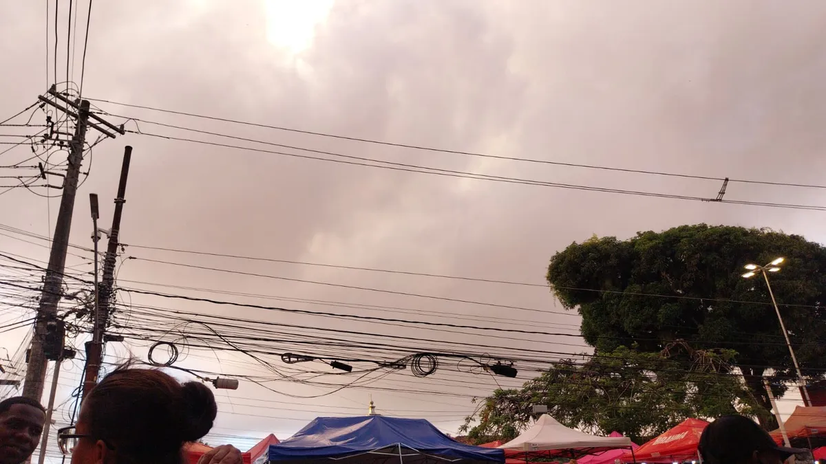 Imagem ilustrativa da imagem Clima de ‘Liberta’: chuva pesada e engarrafamento na Fonte Nova