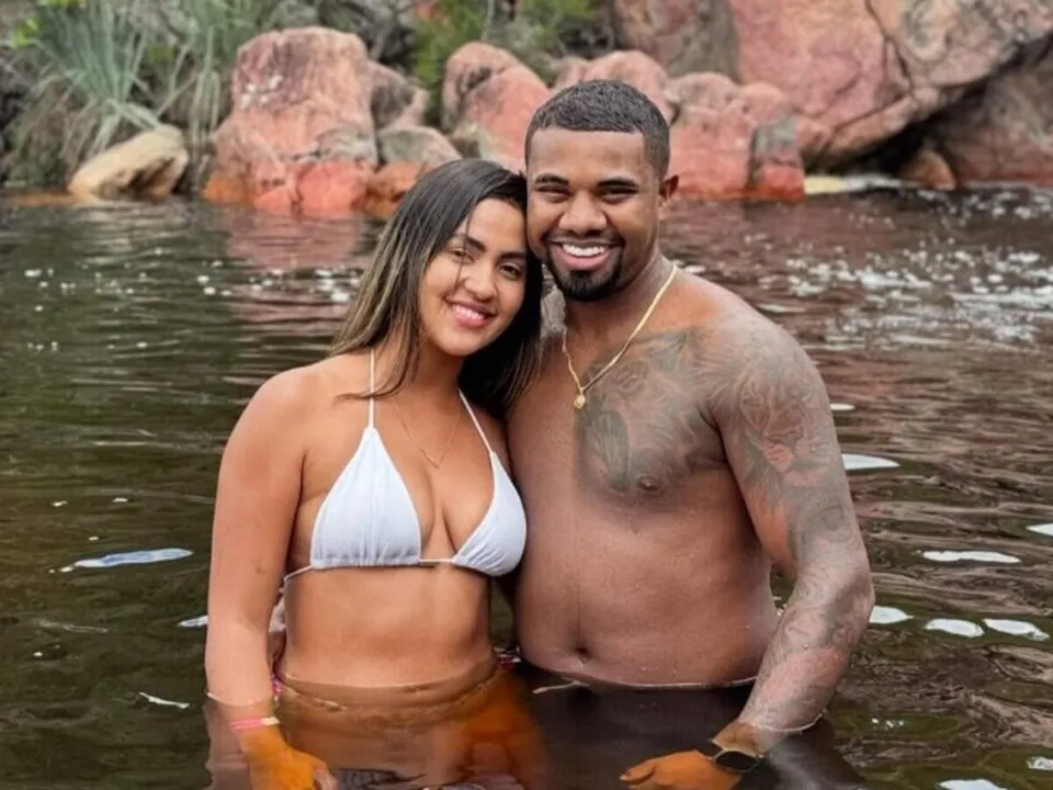 Davi Brito e Adriana Paula