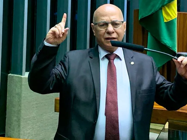 Deputado Professor Alcides