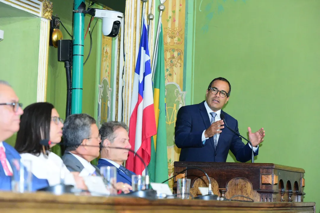 Prefeito de Salvador esteve na Câmara Municipal de Salvador nesta segunda-feira