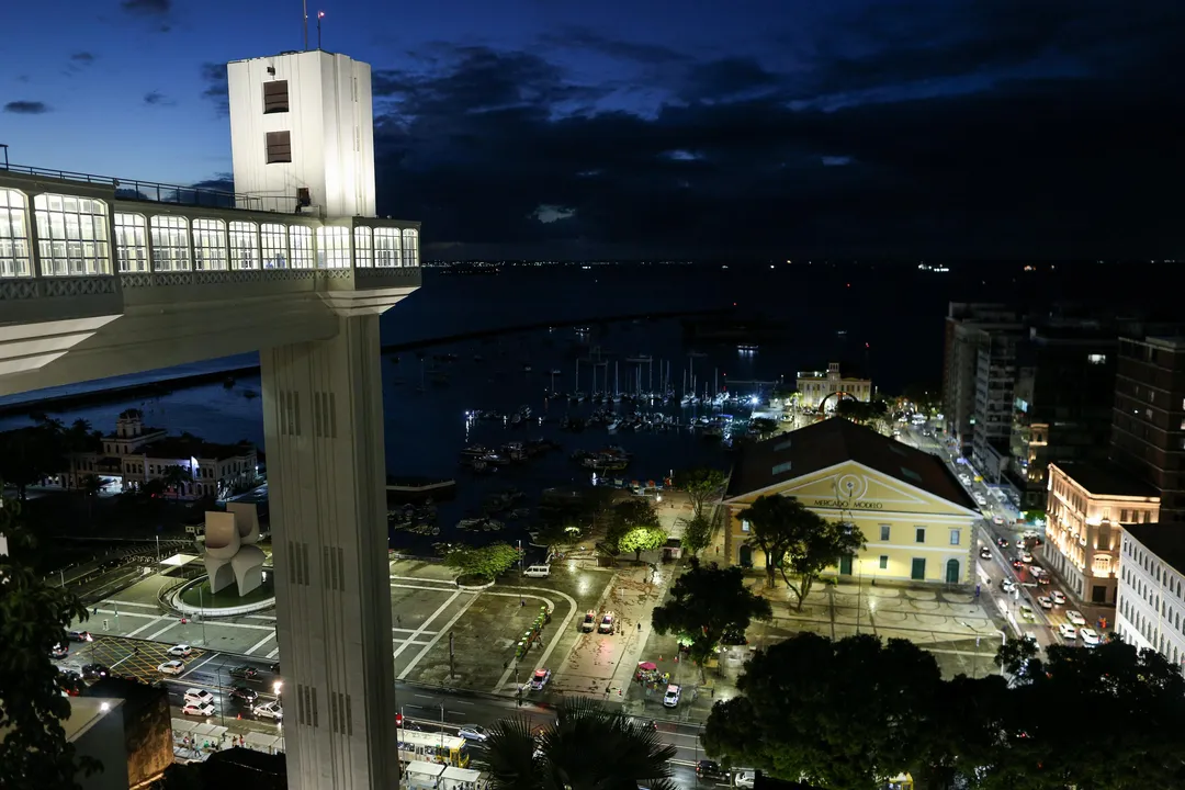 Imagem ilustrativa da imagem Elevador Lacerda reabre portas nesta terça e terá tarifa gratuita